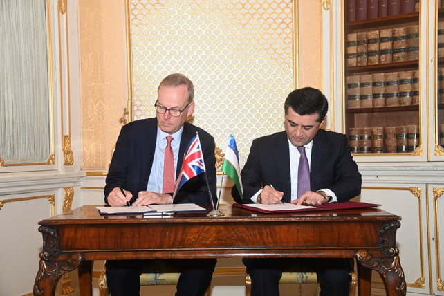 Узбекистан и UKEF подписали меморандум о взаимопонимании для финансирования приоритетных проектов
