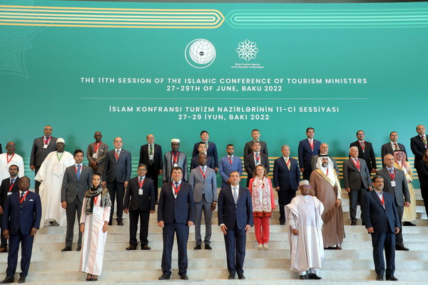 С кем проходили встречи в рамках мероприятия ОИС?